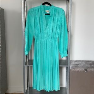 Vintage 70s Schrader Sport midi dress